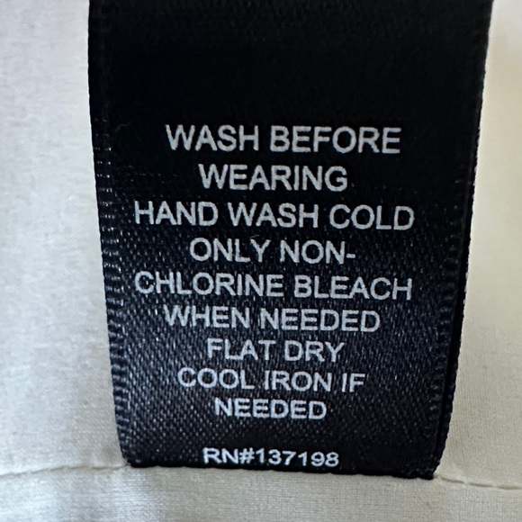 Tahari Cream Gold Metalic Threads & Buttons Tweed Business Office Jacket Size XL - Picture 14 of 14